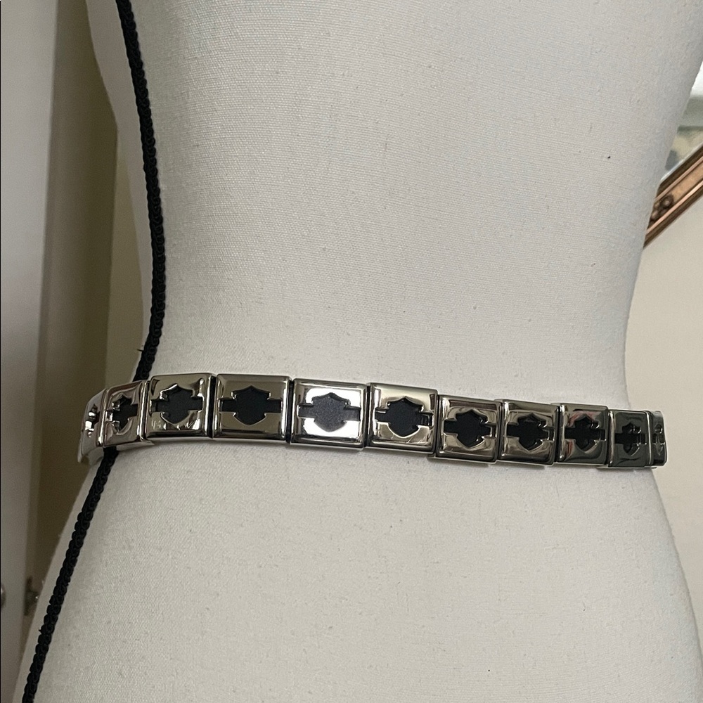 Harley-Davidson women’s Silver and Black leather Belt